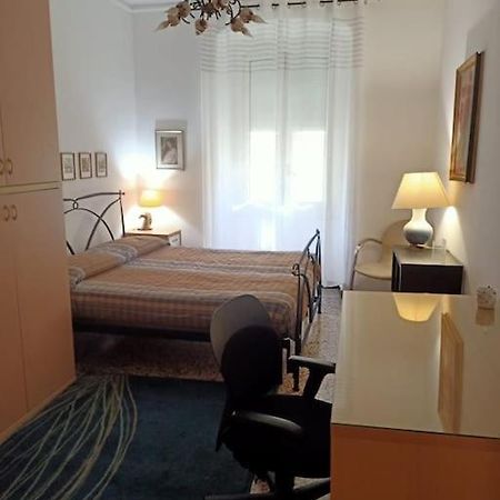 Appartamento Zona Centro Foce Genoa Exterior photo